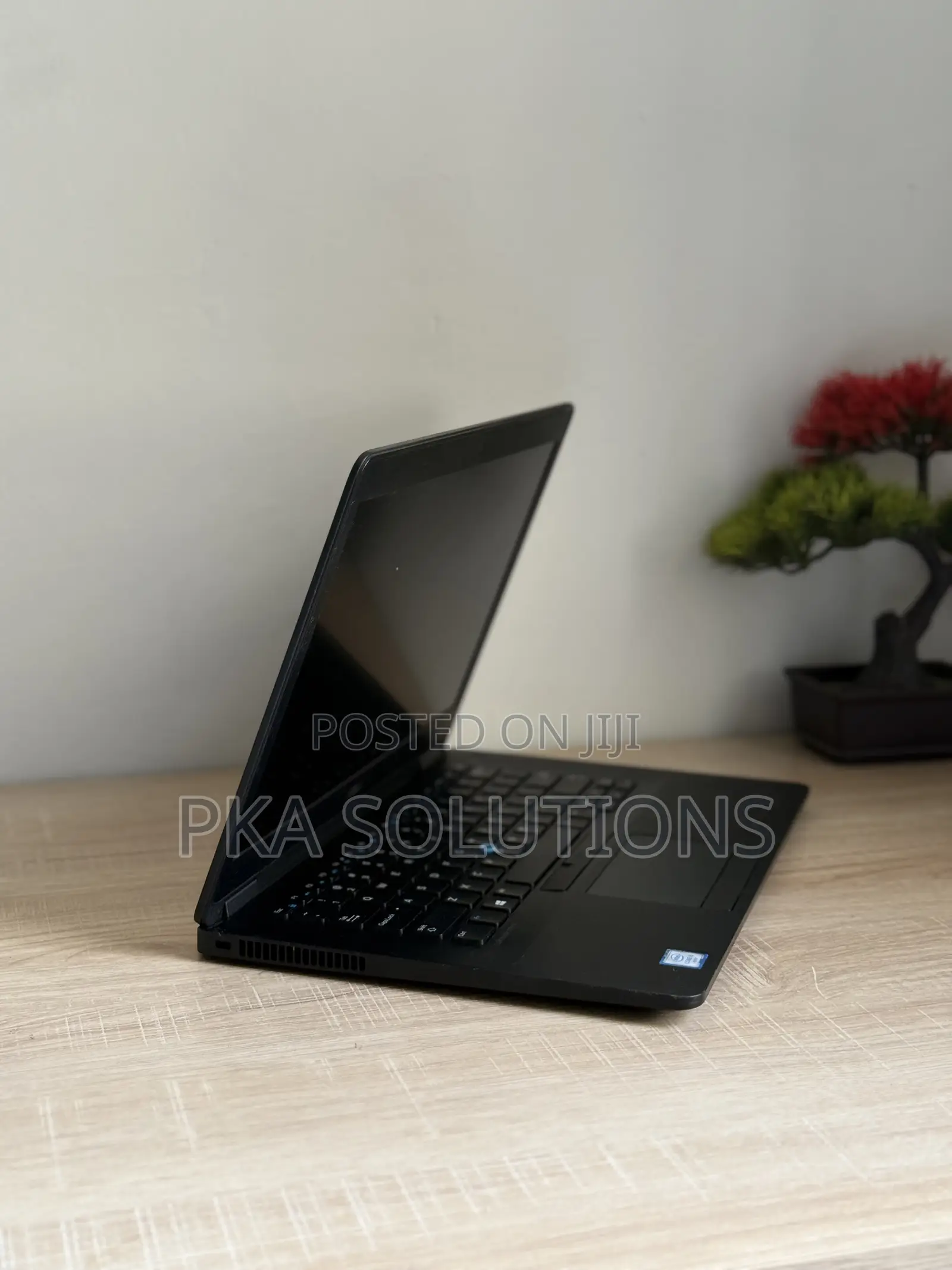 Laptop Dell Latitude E7470 8GB Intel Core I5 SSD 256GB