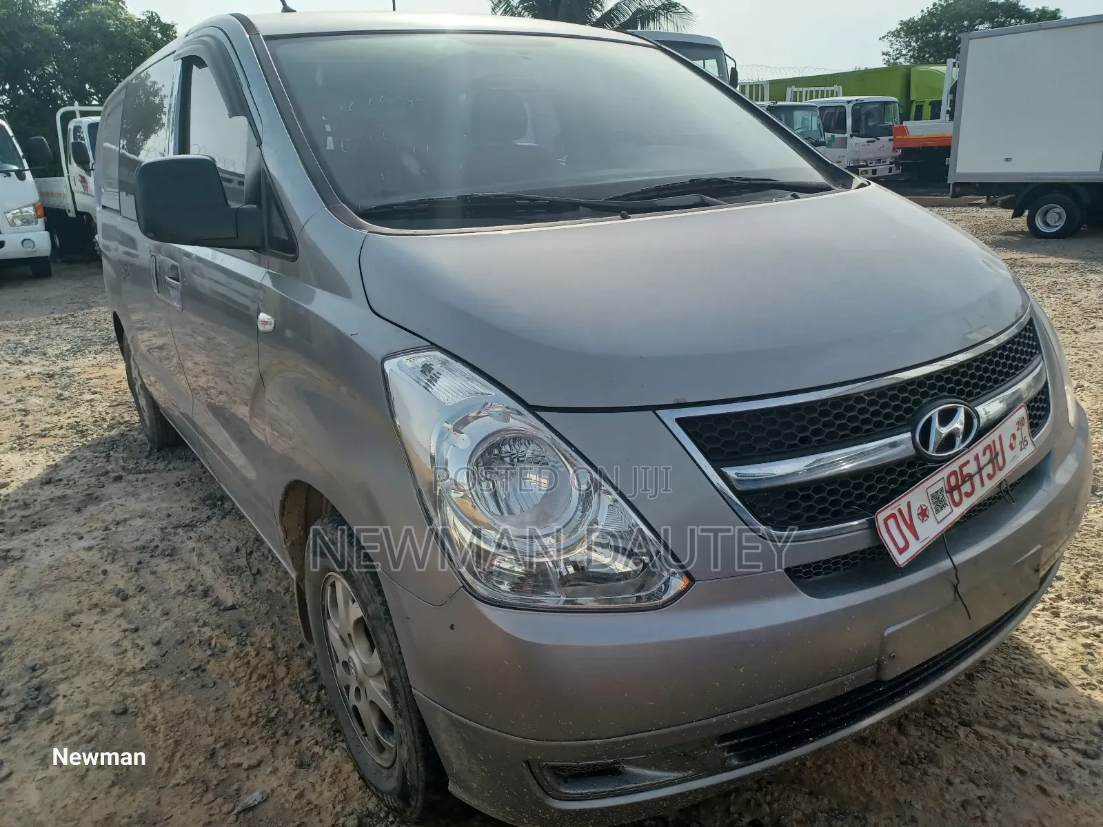 Hyundai Starex 2014 Grey