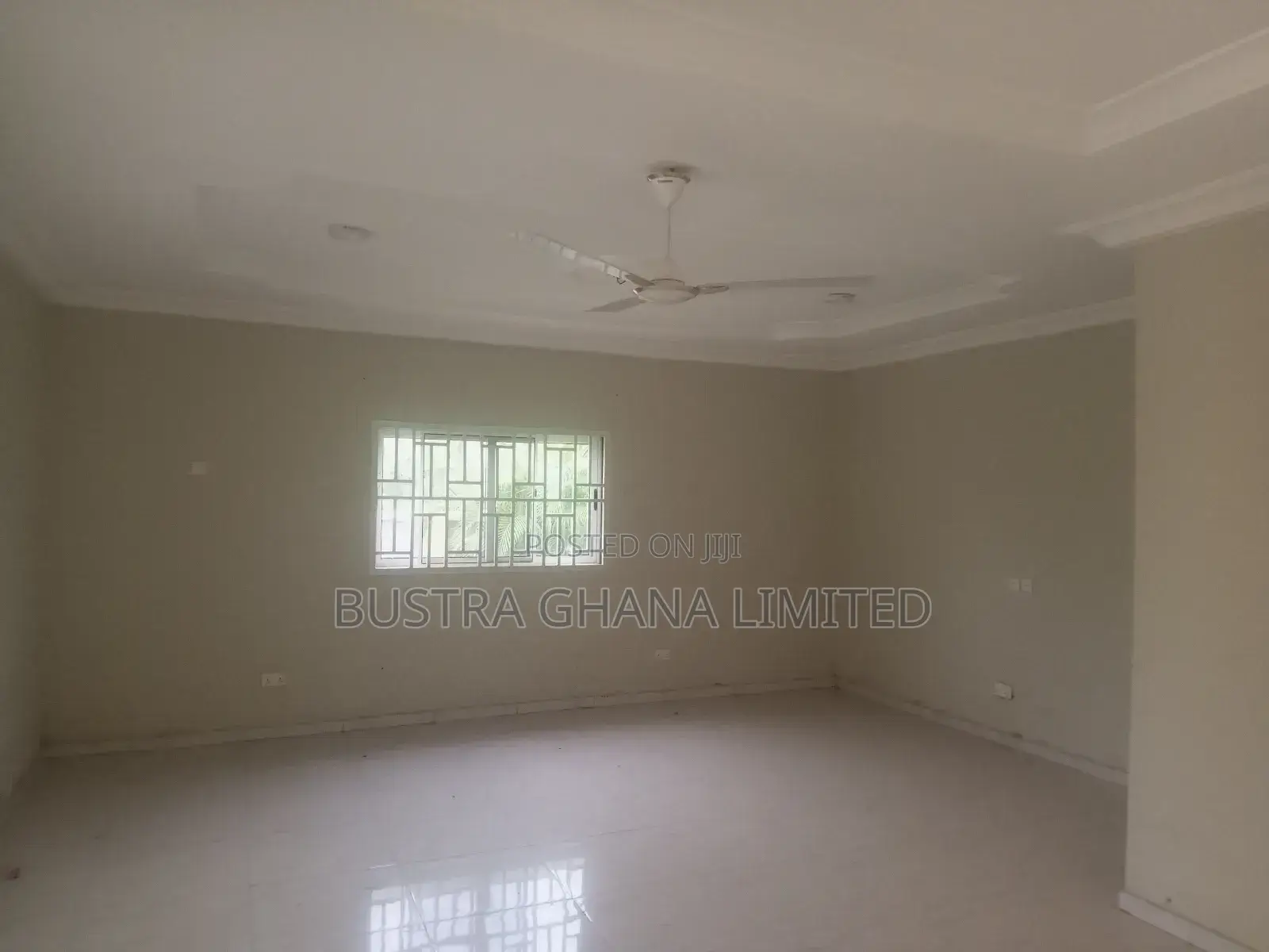 3bdrm House in Tema Community 25 for sale
