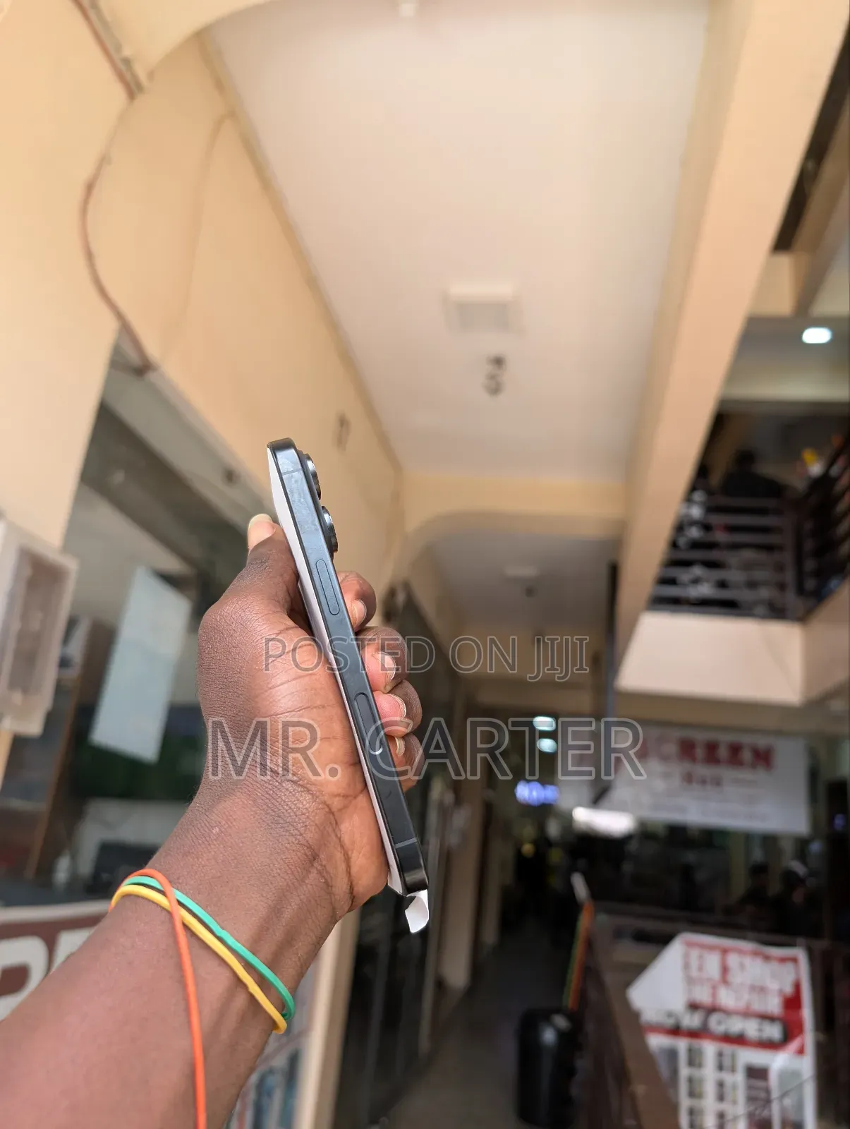 New Apple iPhone 16 Pro 256 GB Black