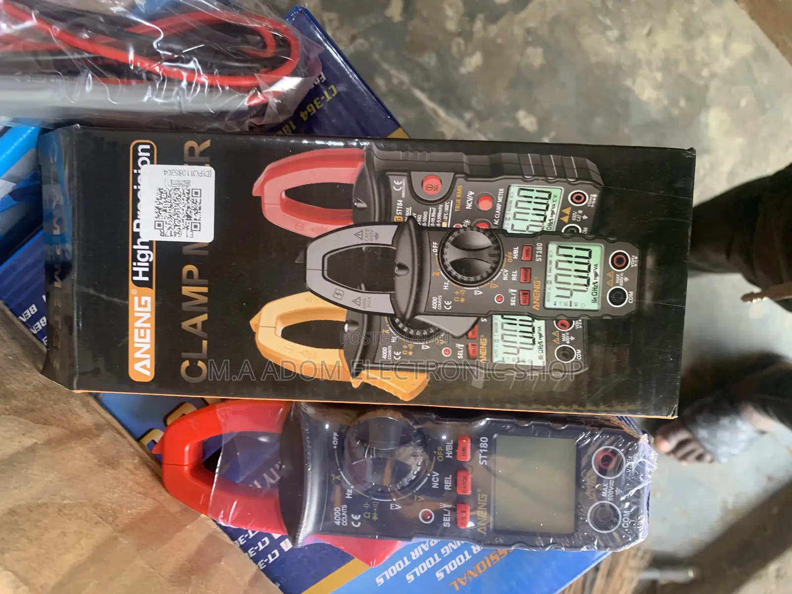Clamp Meter Tester for Measuring Electrical Current