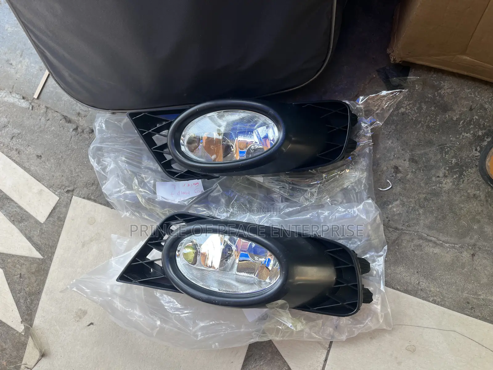 Honda Civic 2014 2015 Fog Light and Covers Usa Spec