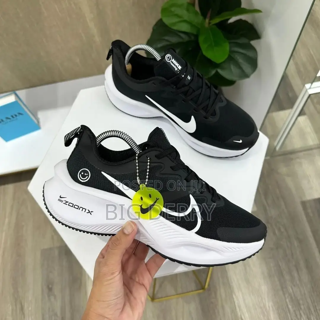 Nike Zoom Runner