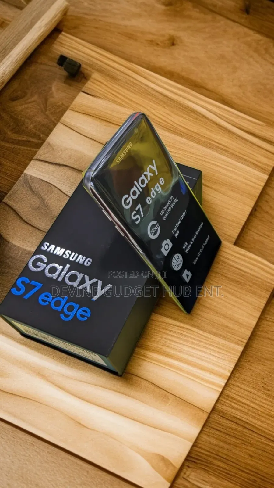 New Samsung Galaxy S7 edge 32 GB Blue