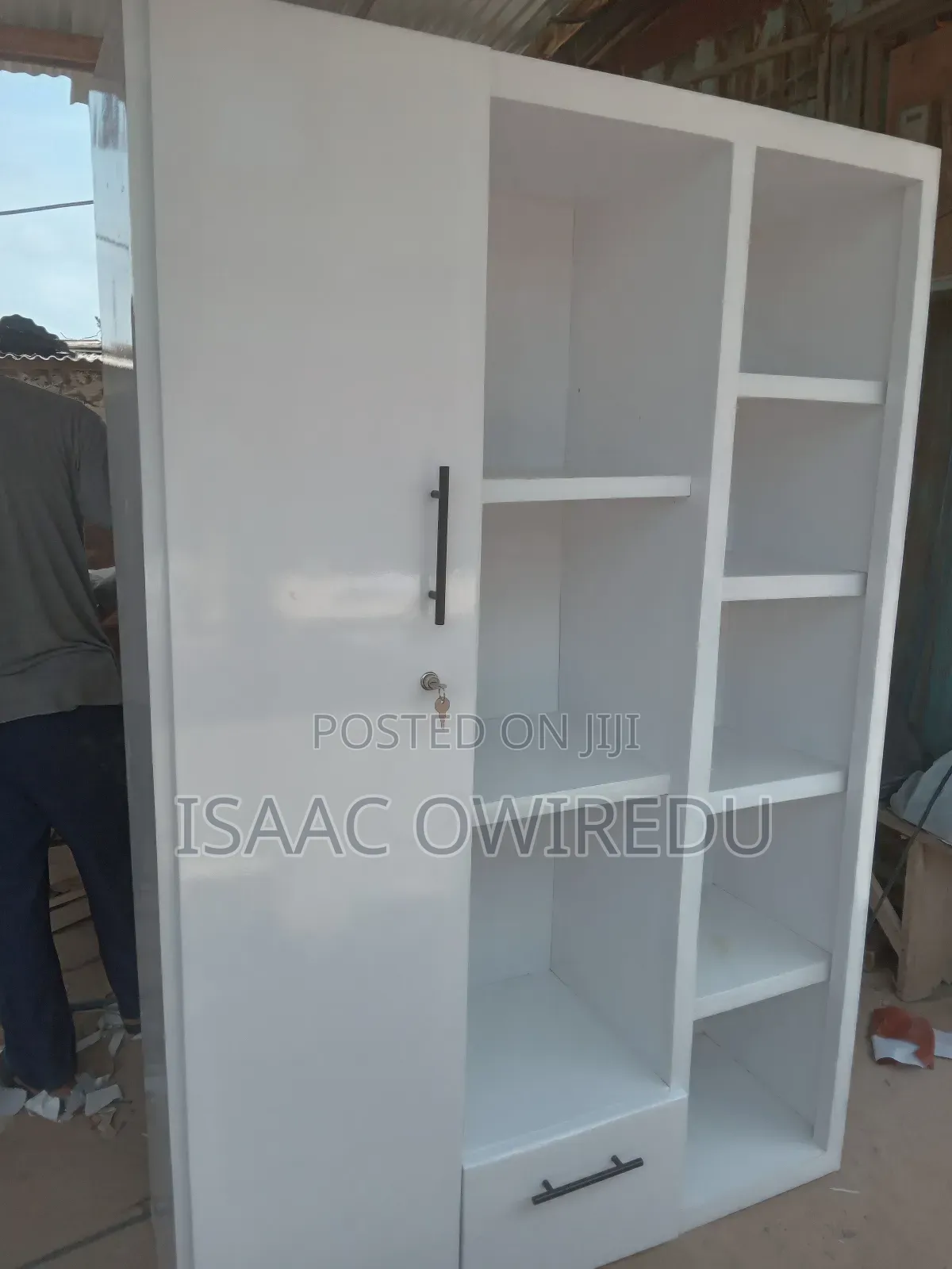 Single Door Wardrobe With Shelves