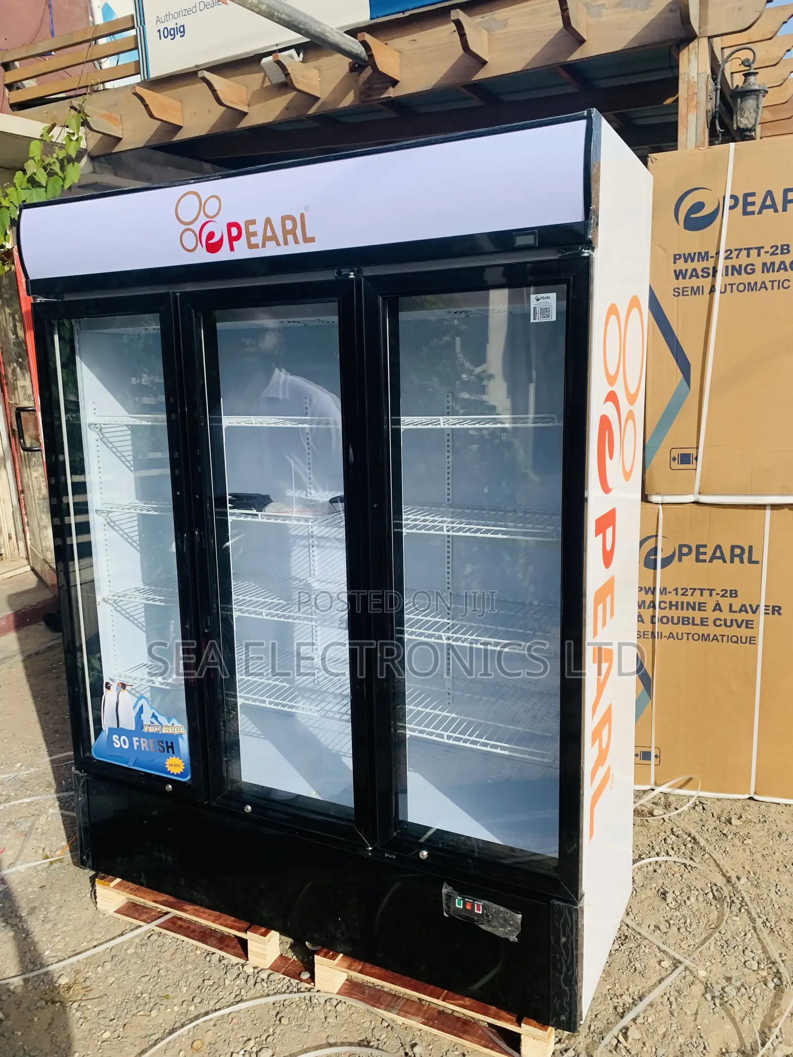 Commercial Pearl 3 Doors Display Fridge
