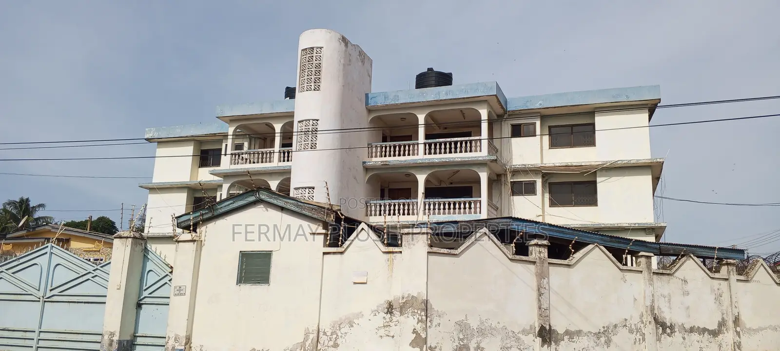30 Rooms for Sale in Accra