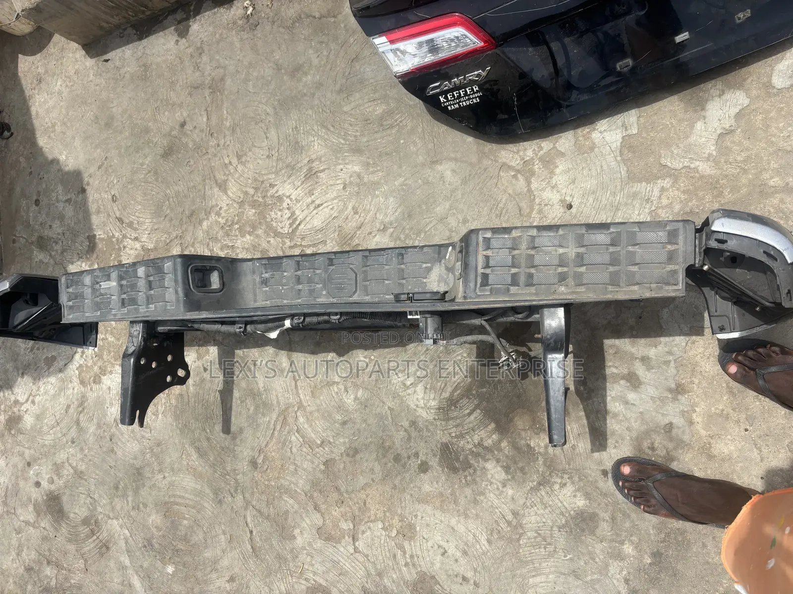 Toyota Tacoma 2018-2021back Bumper