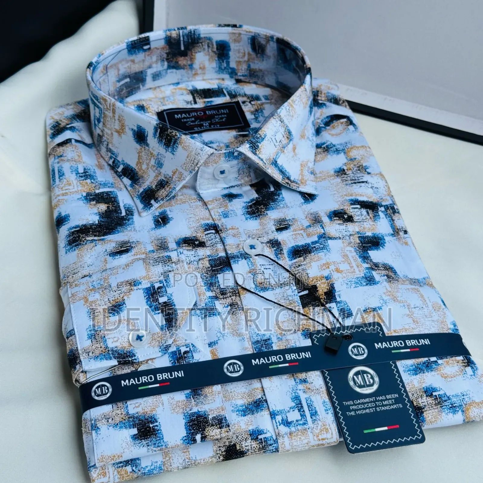 Men Longsleeved Shirts