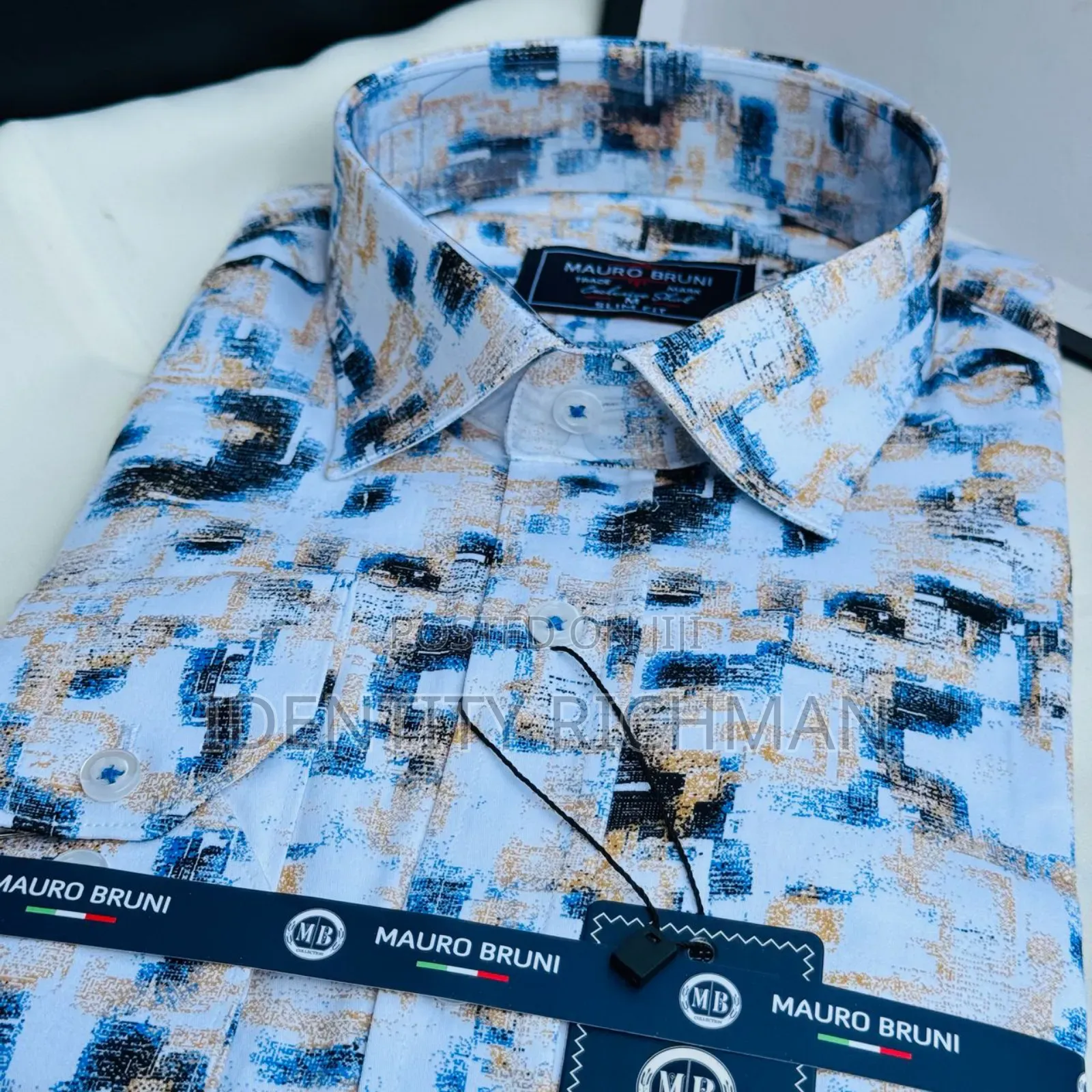 Men Longsleeved Shirts
