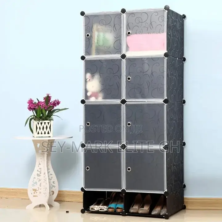 8 Cubes Plastic Wardrobe
