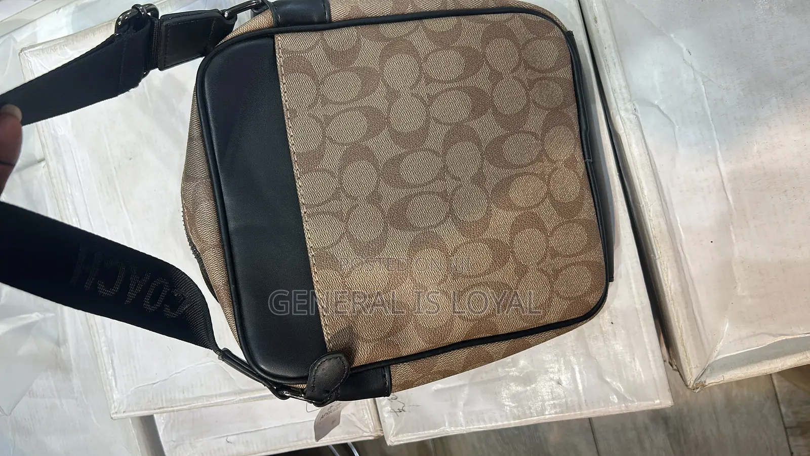 Coach Side Bag / Brown Coffee Brown