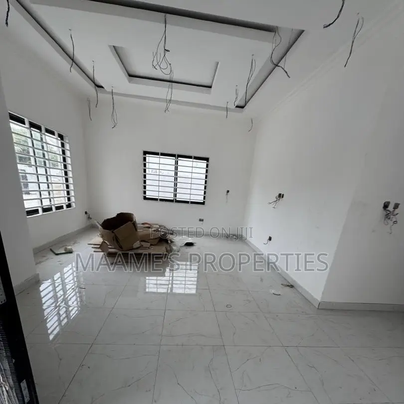 3bdrm House in Spintex for sale