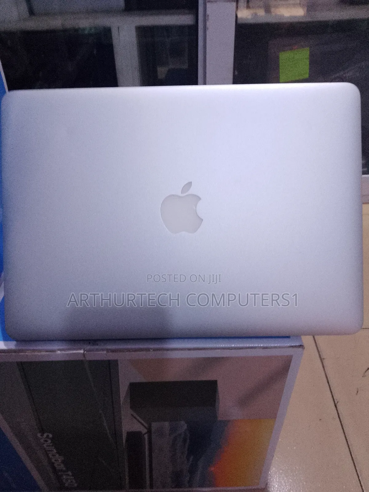 Laptop Apple MacBook Air 2011 4GB Intel Core I5 SSD 128GB