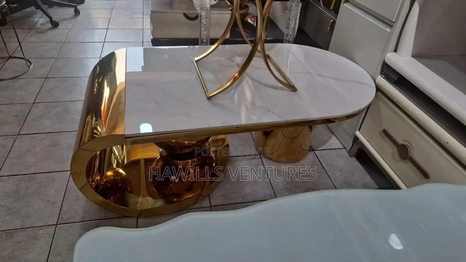 Center Table Mable
