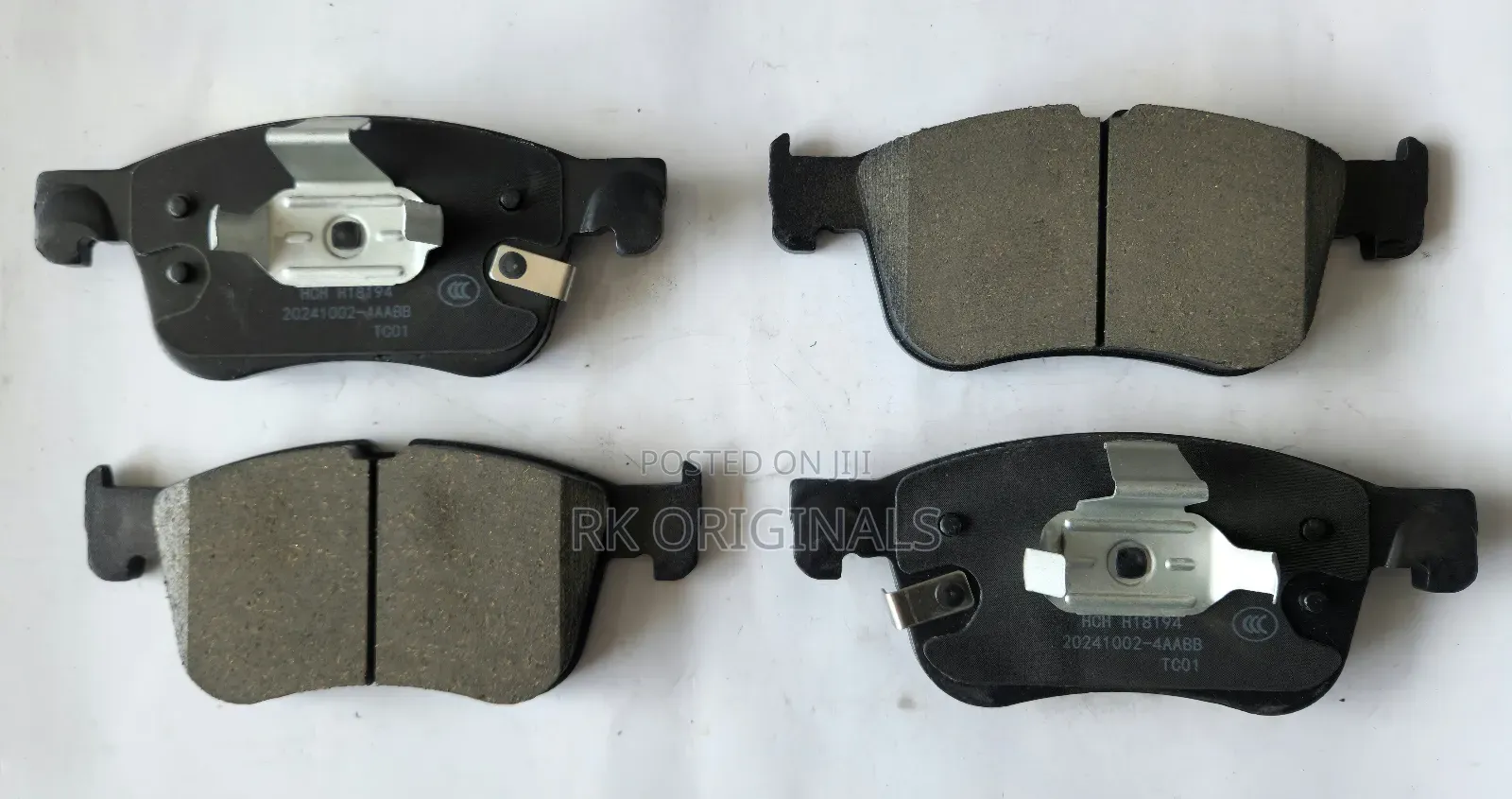 Escape 20-23/Bronco 21-23 Ceramic Front Brake Pads