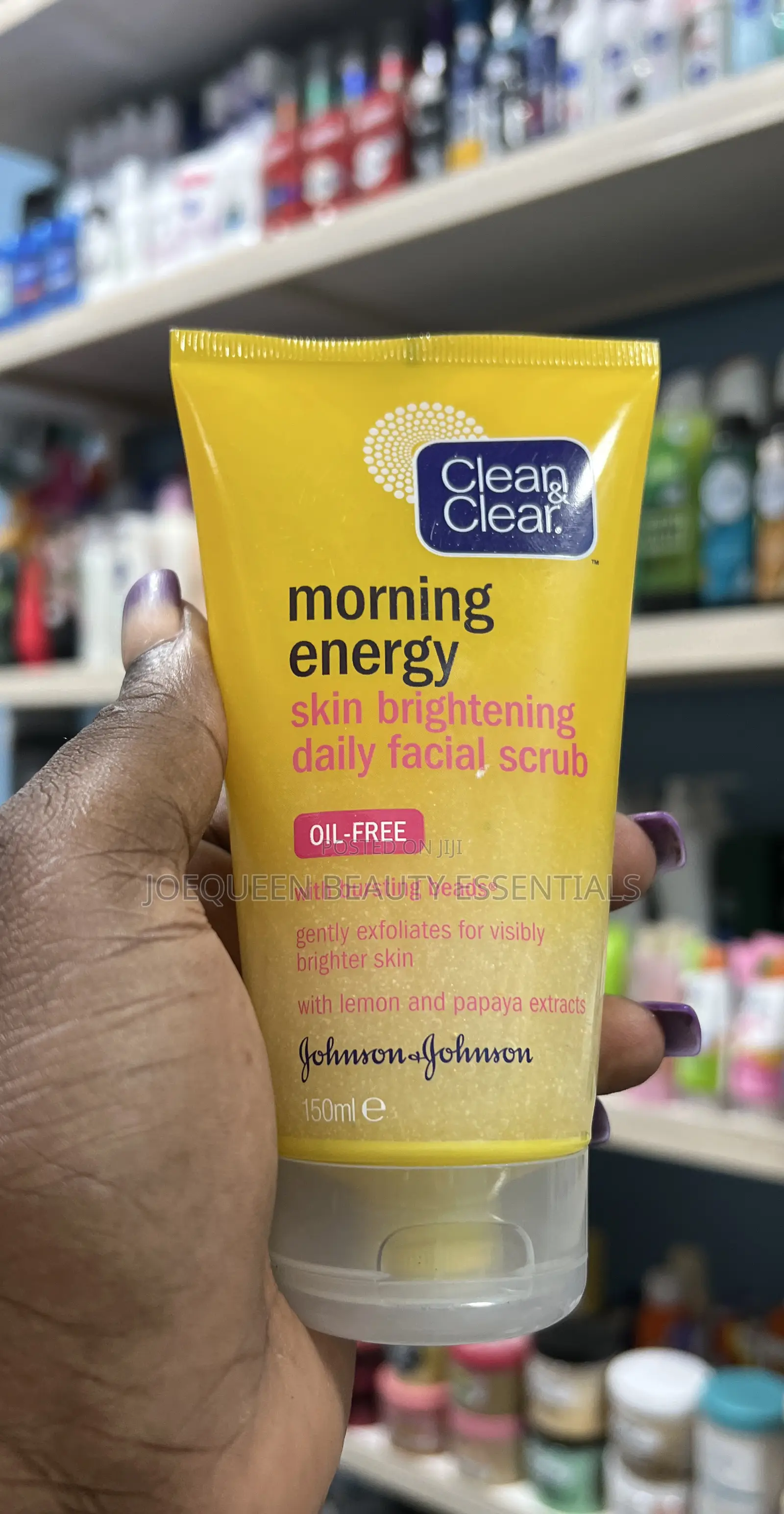 Skin Brightening Daily Facial Scrub
