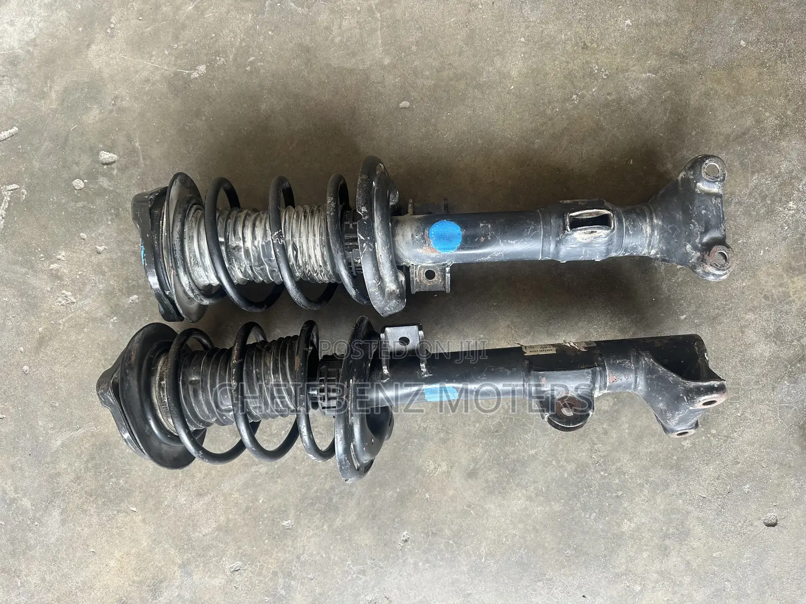 Mercedes Benz C300 2010-2014 C250 W204 Front Shock Absorbers