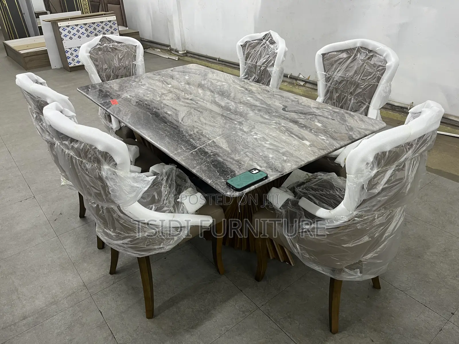 Durable Marble Dining Table 824/736
