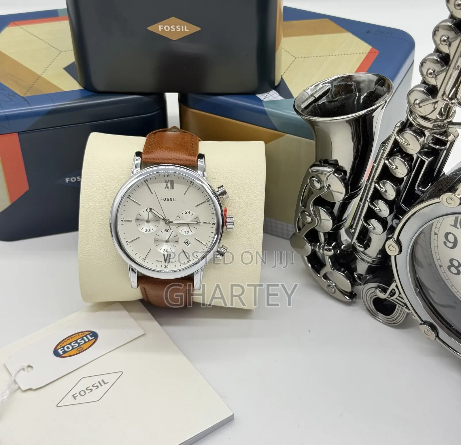 Classic Stainless Case Durable Leather Fossil Watch for Men