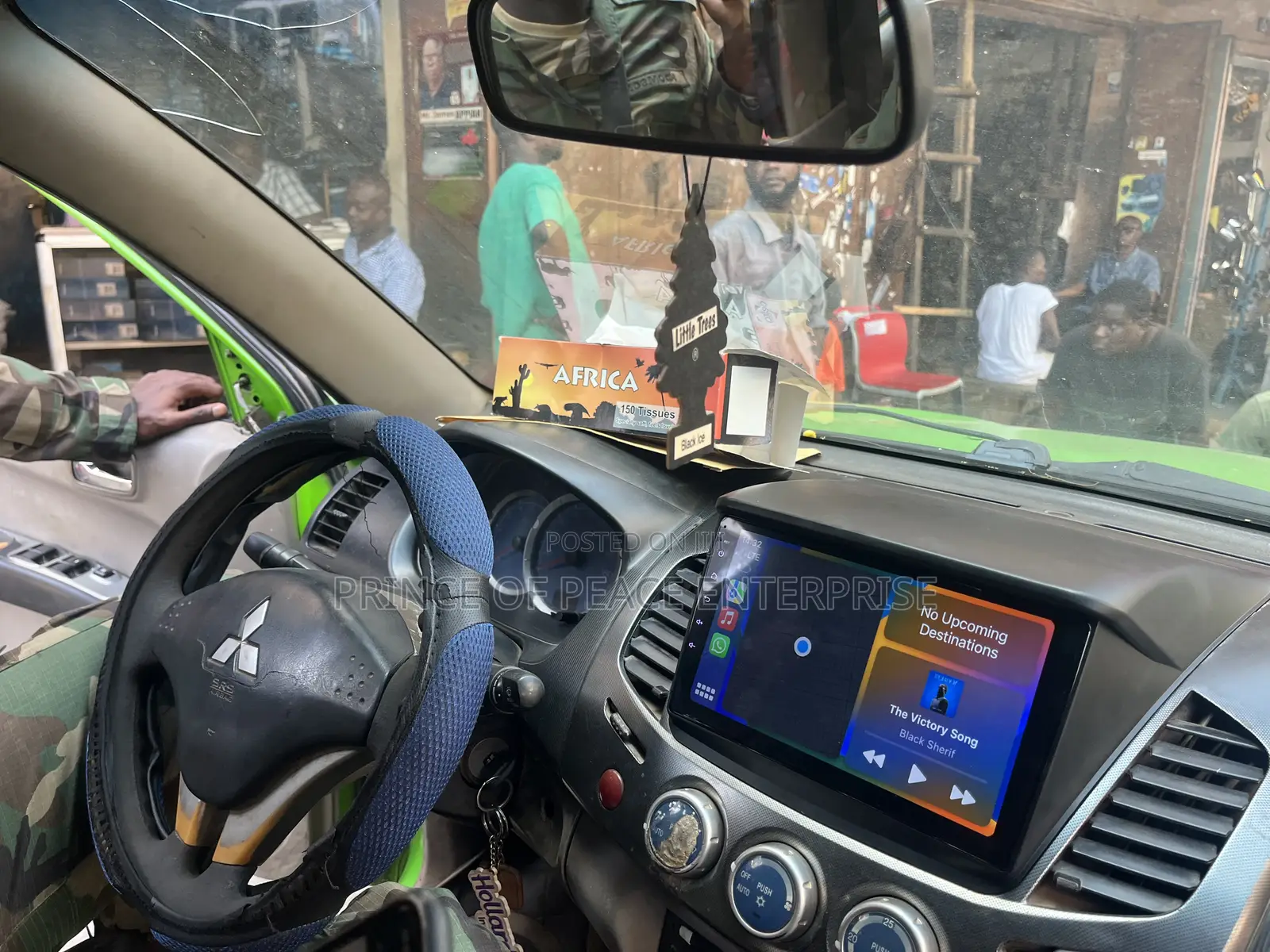 Mitsubishi L200 Android Screen / Car Play Screen