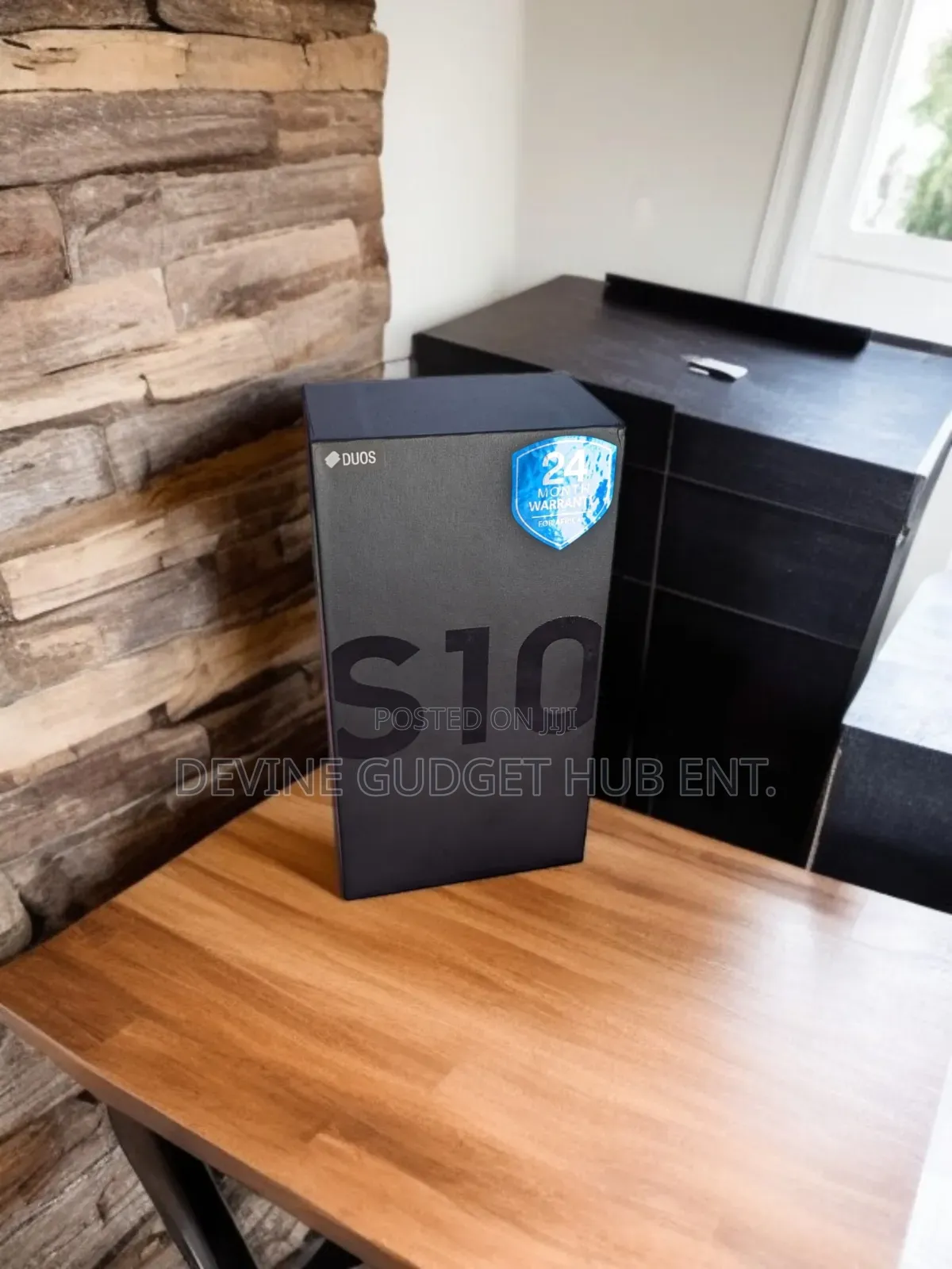 New Samsung Galaxy S10 128 GB Gray