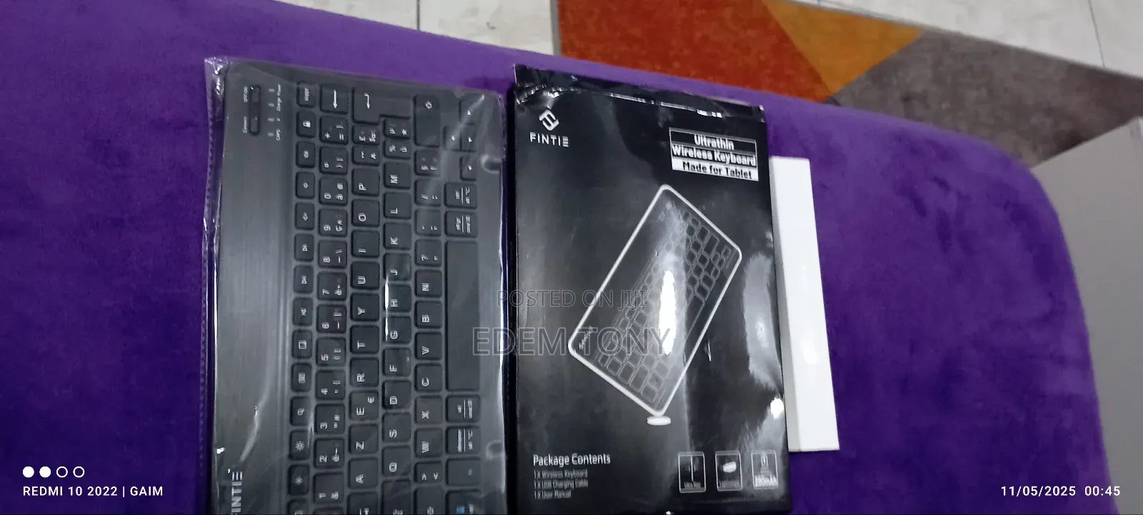 Ultra Thin Wireless Keyboard for iPad, Tablets and Phones