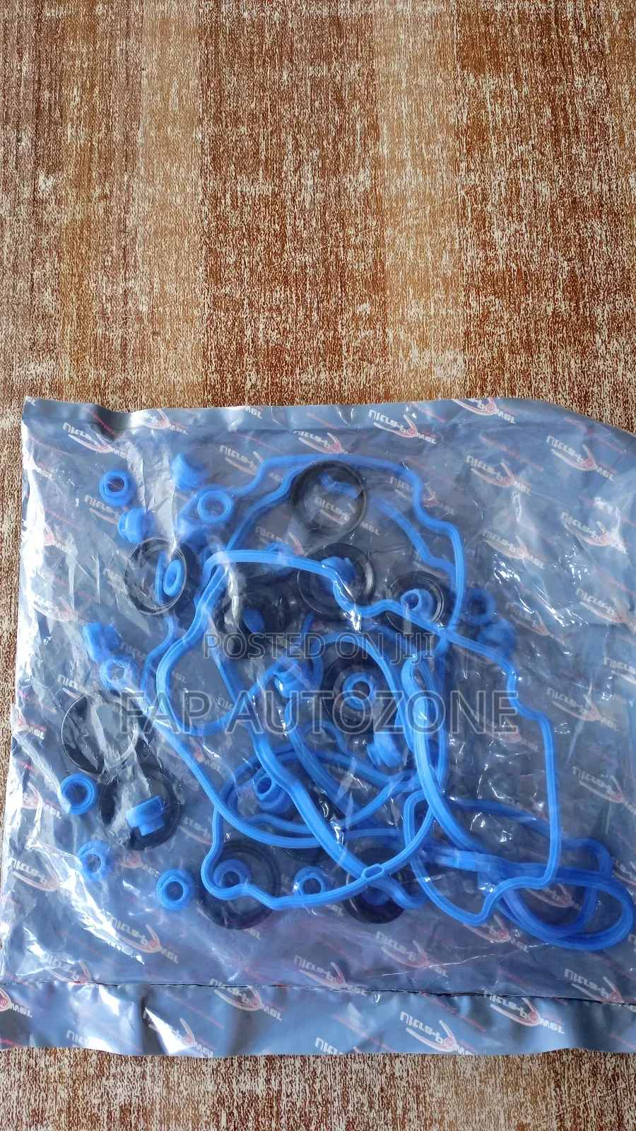 10551. Original Ford F150 Valve Cover Gasket From Usa