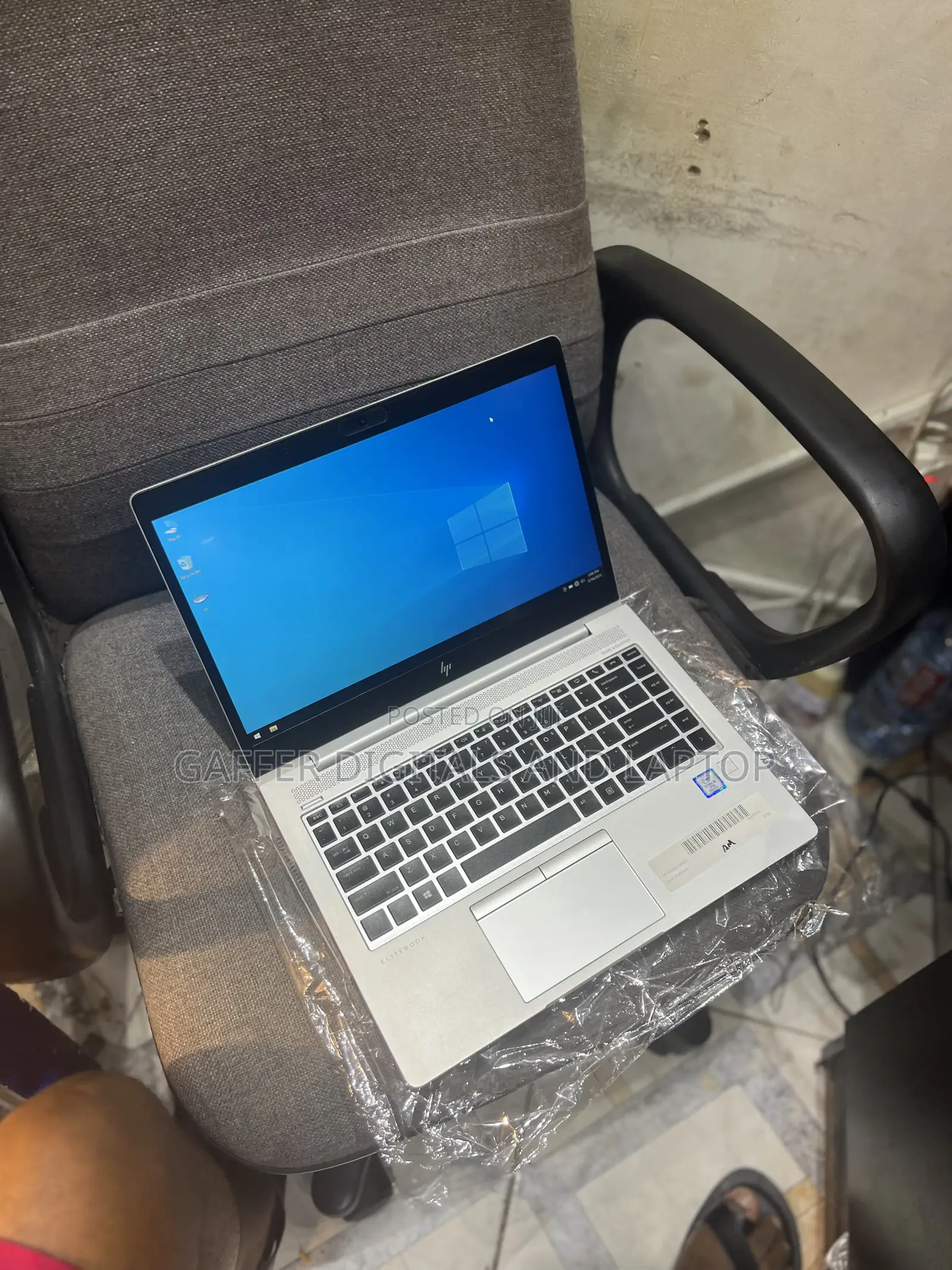 New Laptop HP EliteBook 840 G5 8GB Intel Core I5 SSHD (Hybrid) 256GB