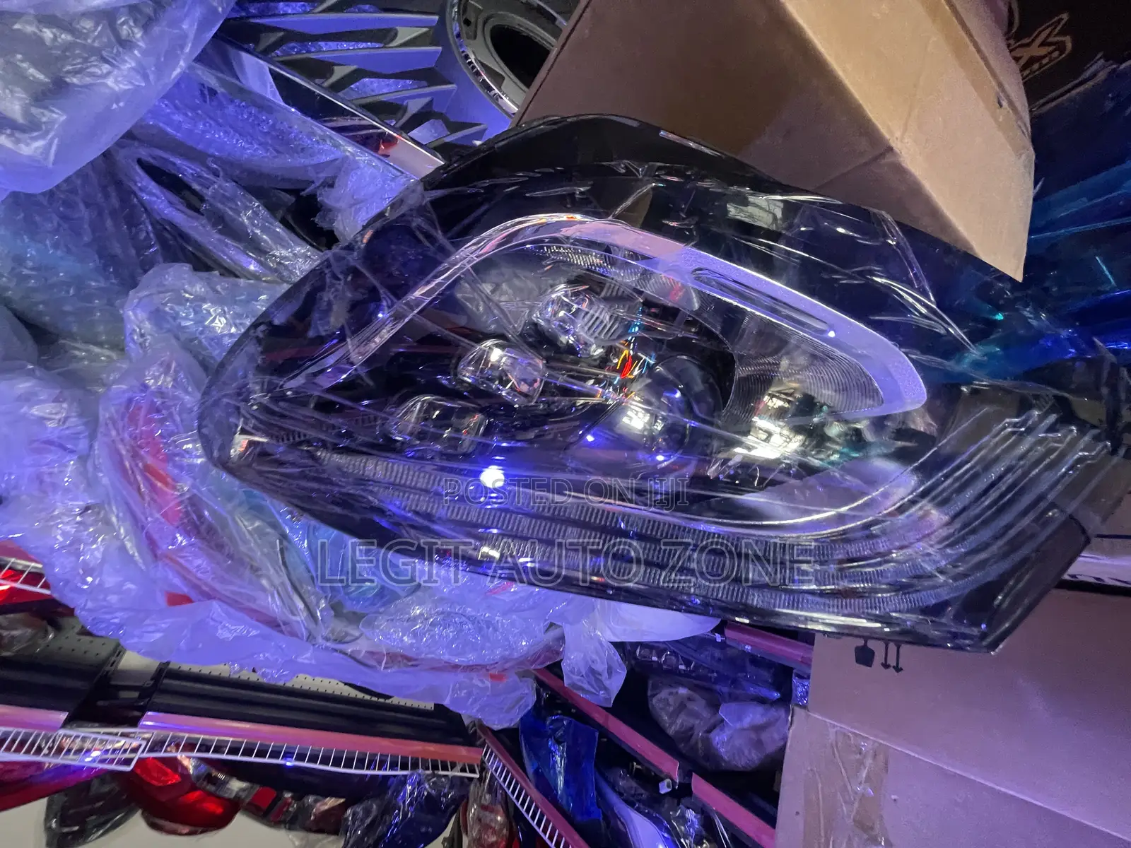 Mercedes Benz C300 Spec Headlight