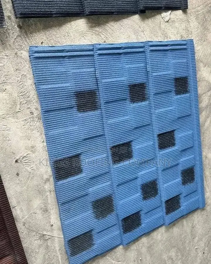 Diffrent Color Grades of Shingle Roofing Tiles