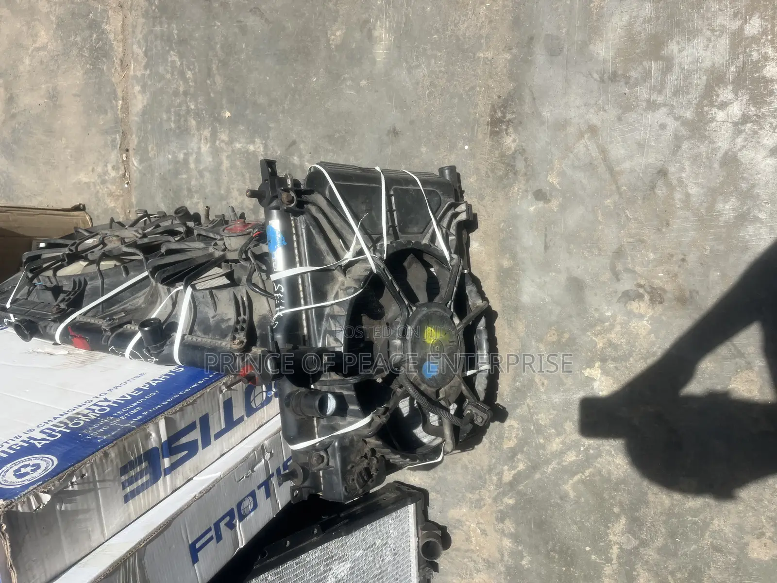 Hyundai I10 2011 Radiator and Radiator Fan Complete Home Use