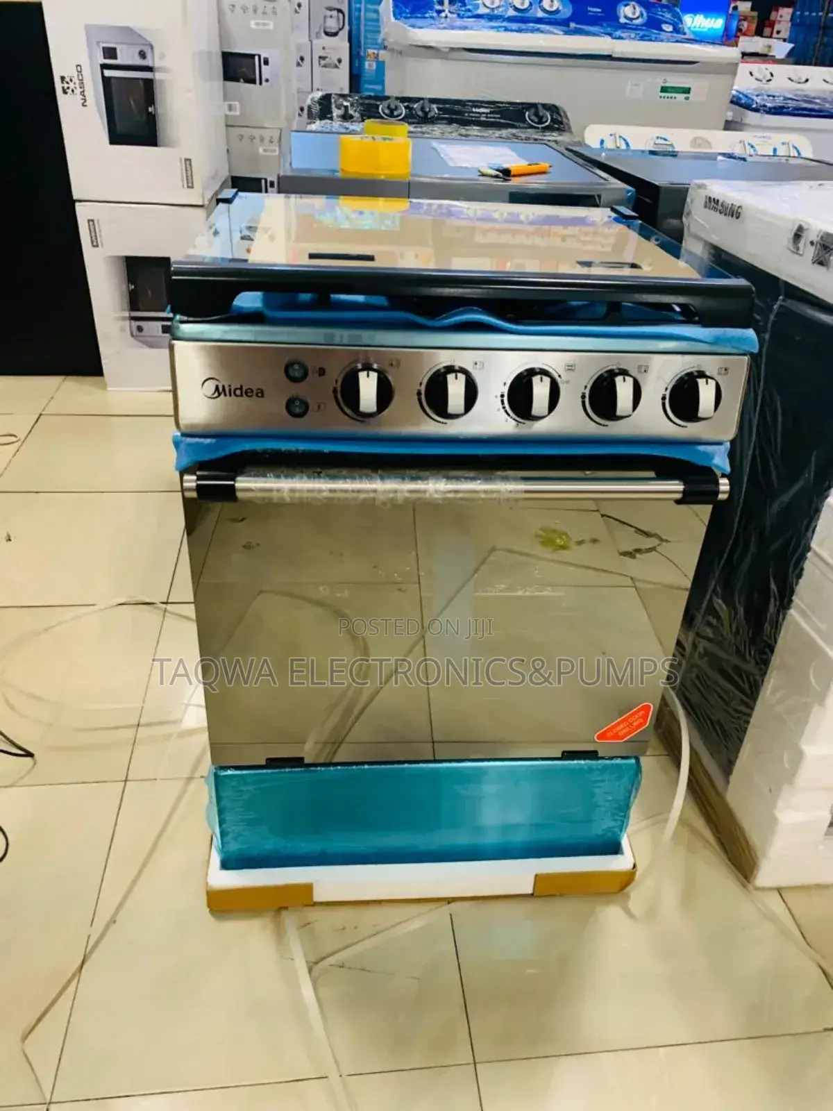 Burner Size :60 X 60 4 Burner Gas Cooker Midea