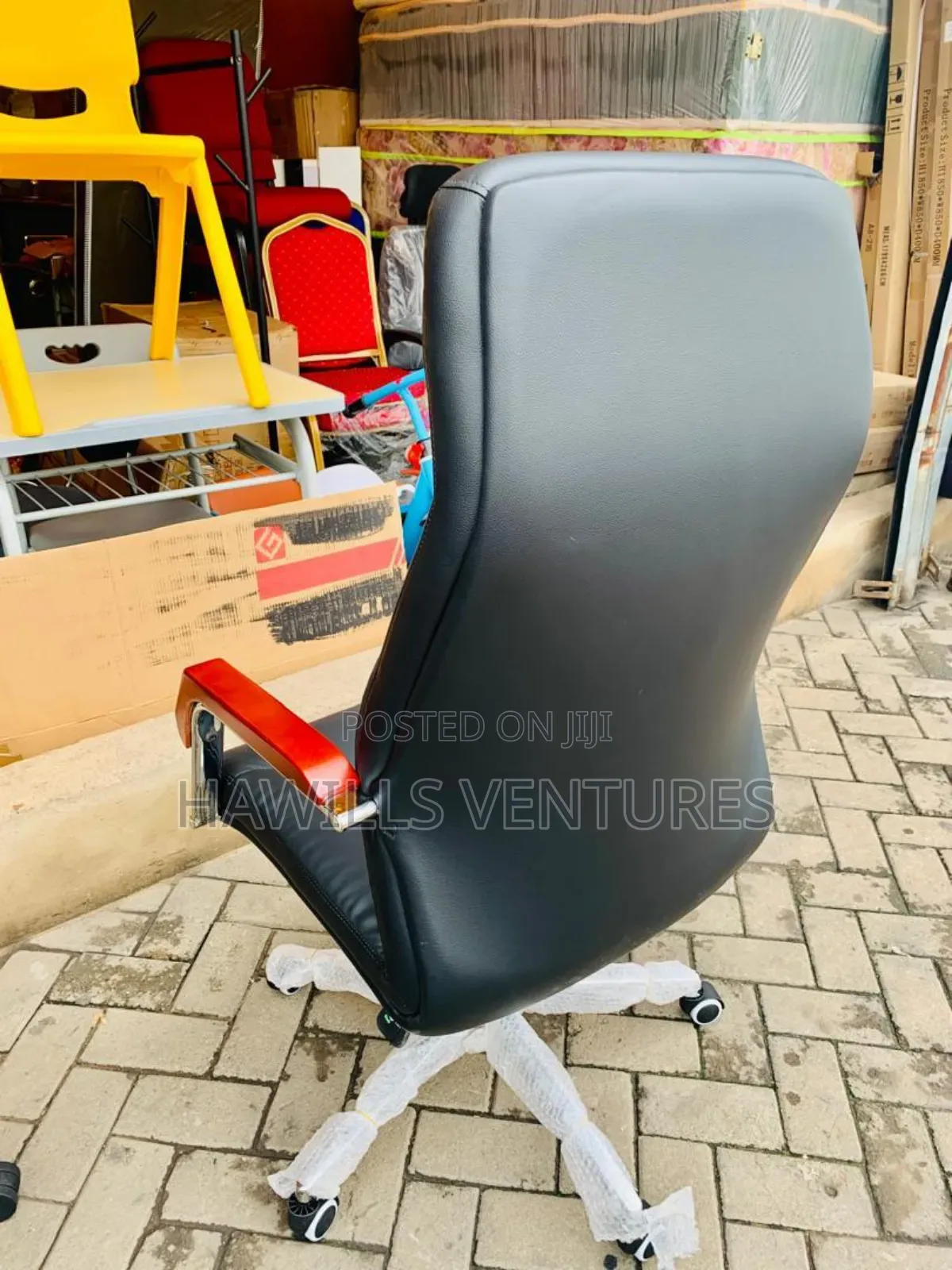 An Office Leather Chair