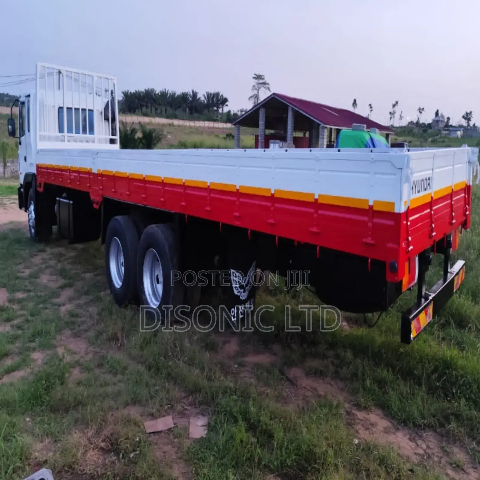 2010 Hyundai 14.5ton
Double Axle
87