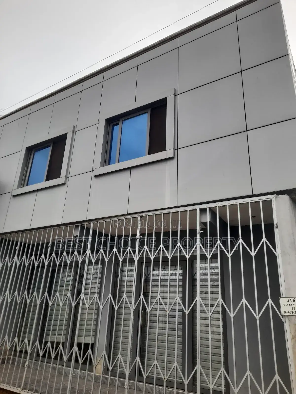 1bdrm Apartment in Aben Woha, Ashaley Botwe for rent