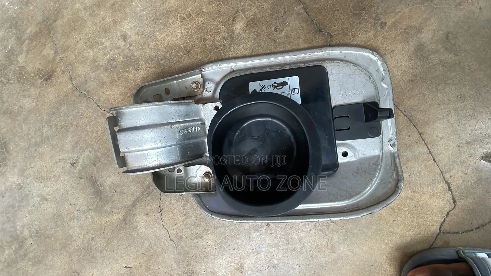 Honda Civic 2018,2016,2020,2019,2017 Fuel Tank Cover