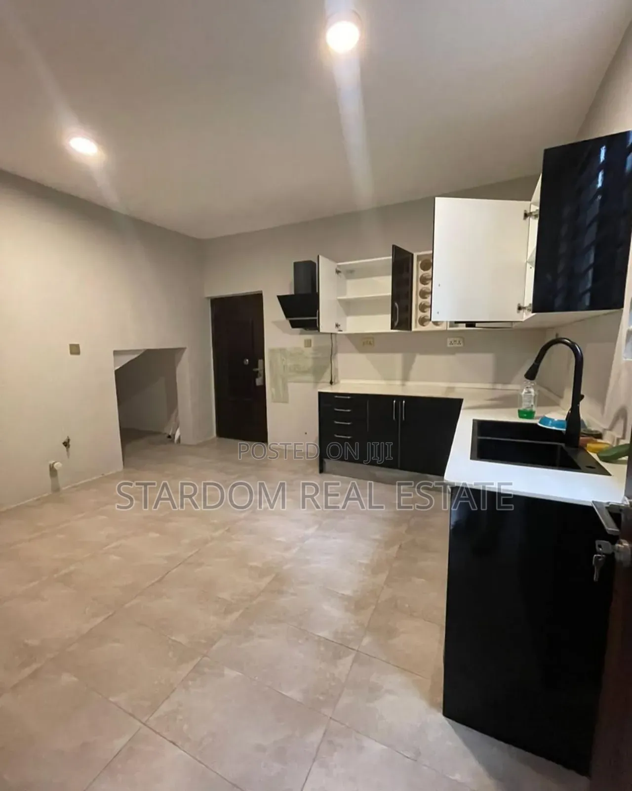 2bdrm Townhouse / Terrace in East Legon for rent