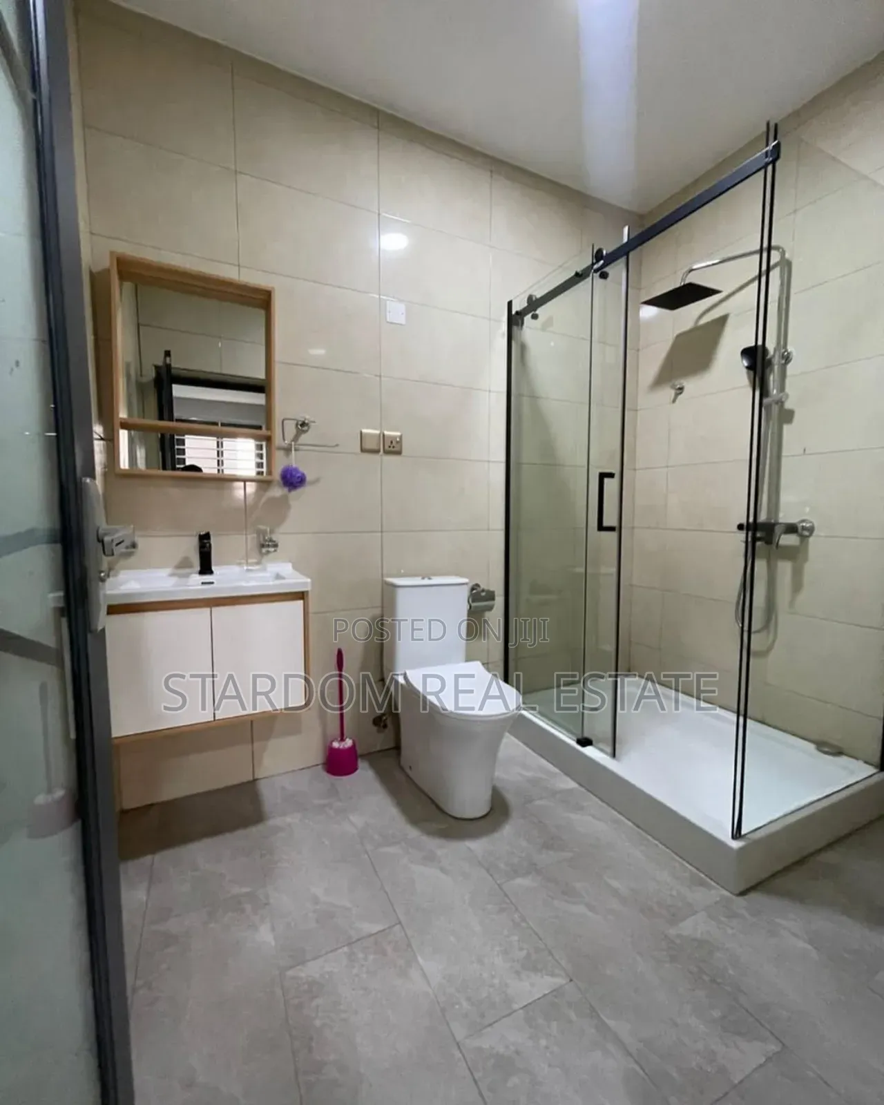 2bdrm Townhouse / Terrace in East Legon for rent