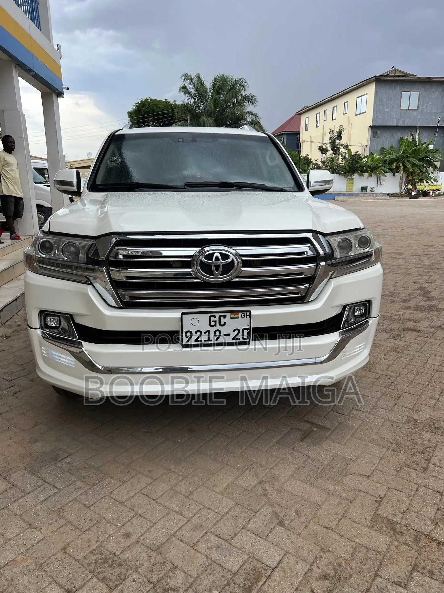 Toyota Land Cruiser 4.6 V8 GX-R 2013 White