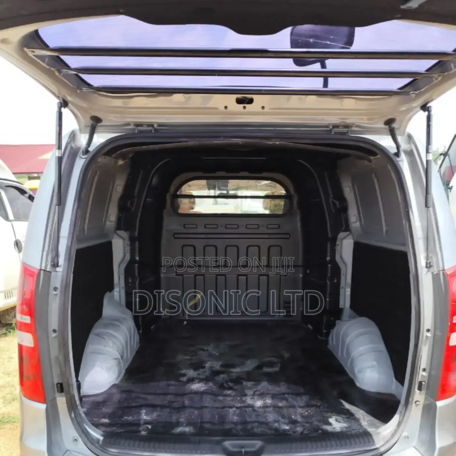 Hyundai Starex 2014 Silver