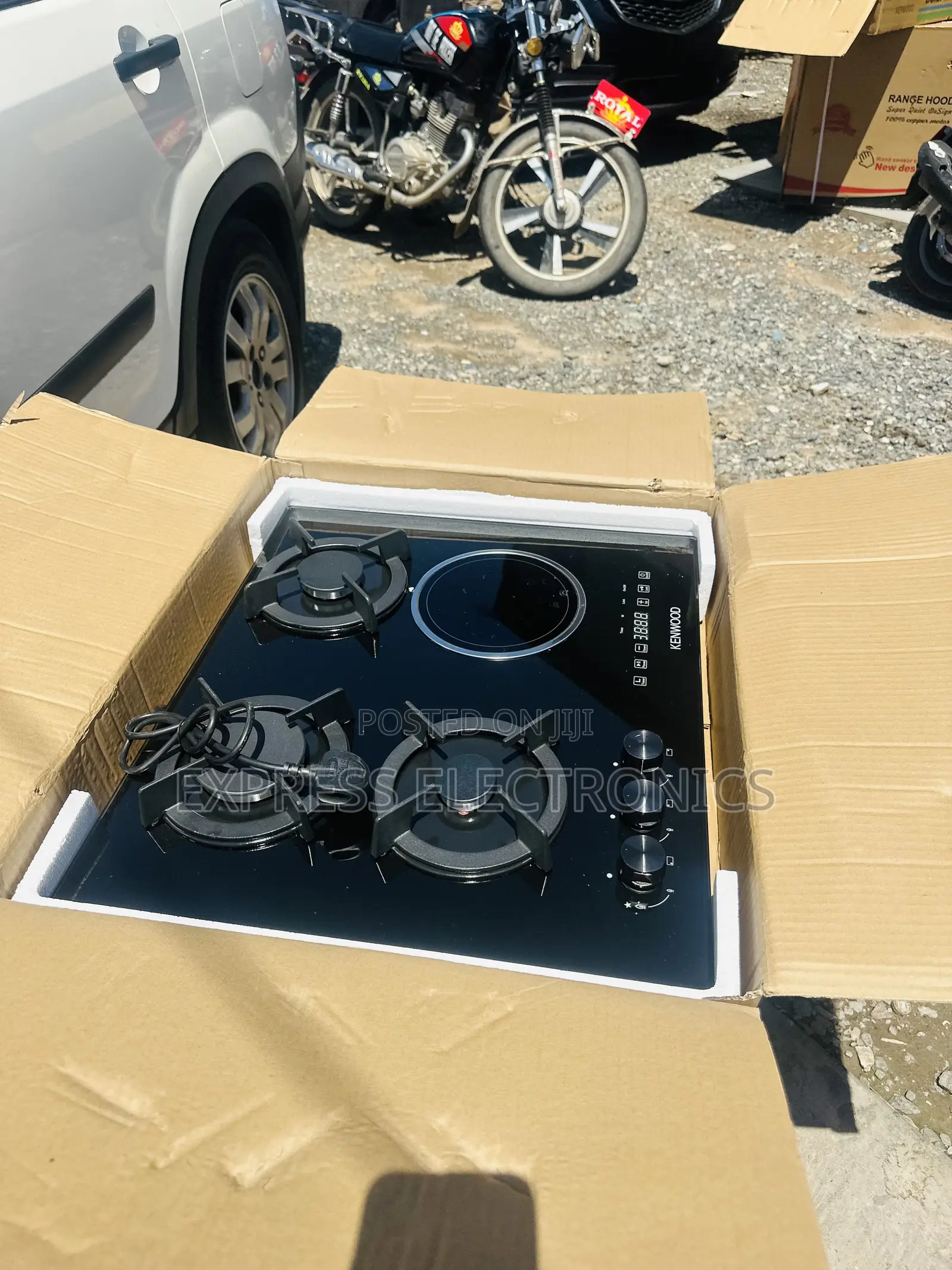 Get a New Black Inbuilt Gas Electric 3-1 Cooker Kenwood