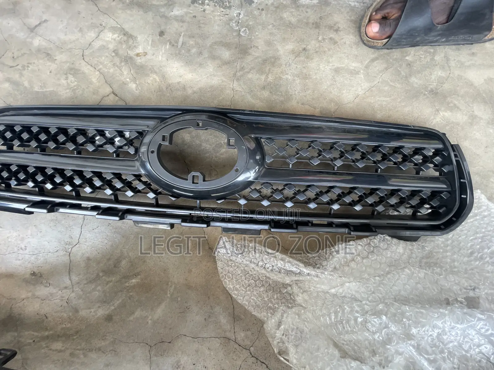 Toyota Rav4 2006,2007,2008 Front Shells