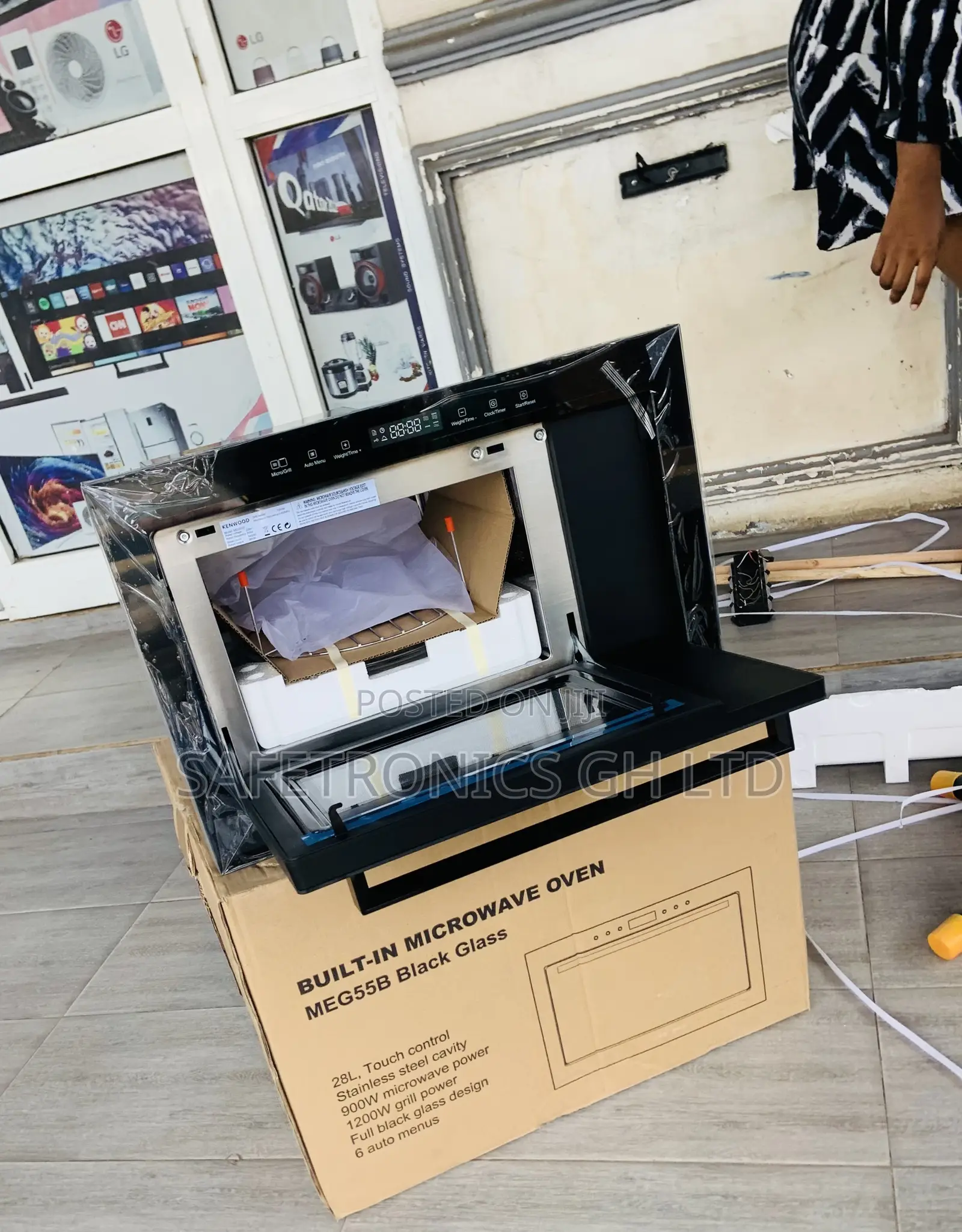 Check Out New 60cm Tempered Black in-Built Microwave