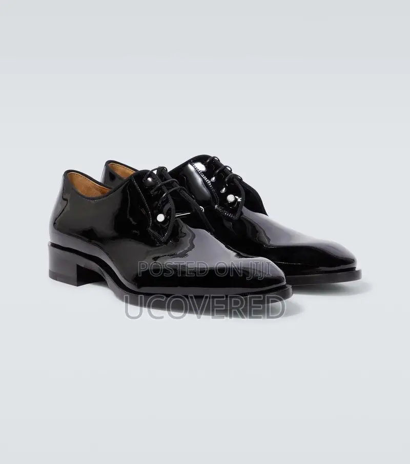 Christian Louboutin Chambeliss Leather Derby Shoe