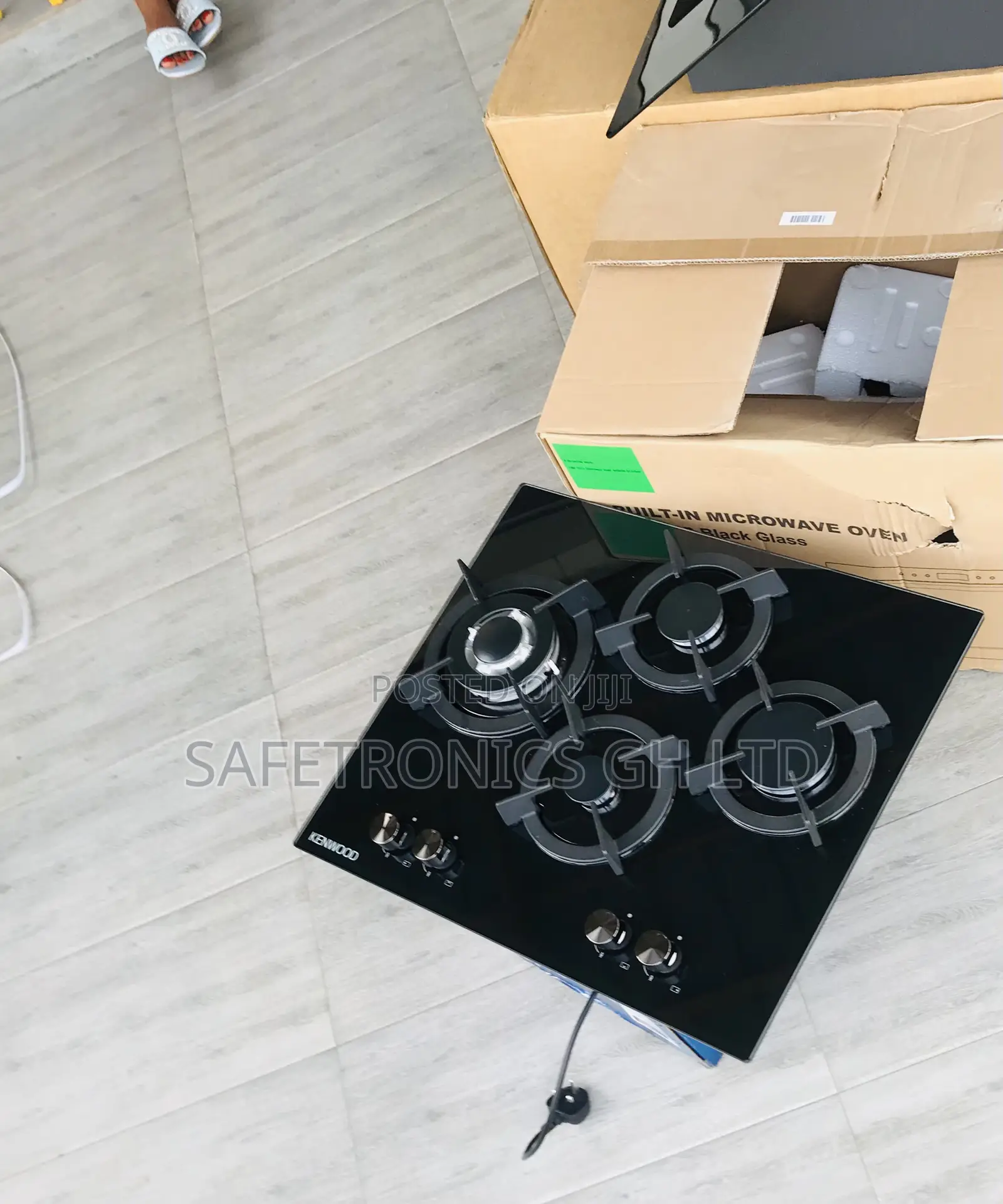 Kindly Shop 4 Gas Black Ceramic 60cm Kenwood Cooker