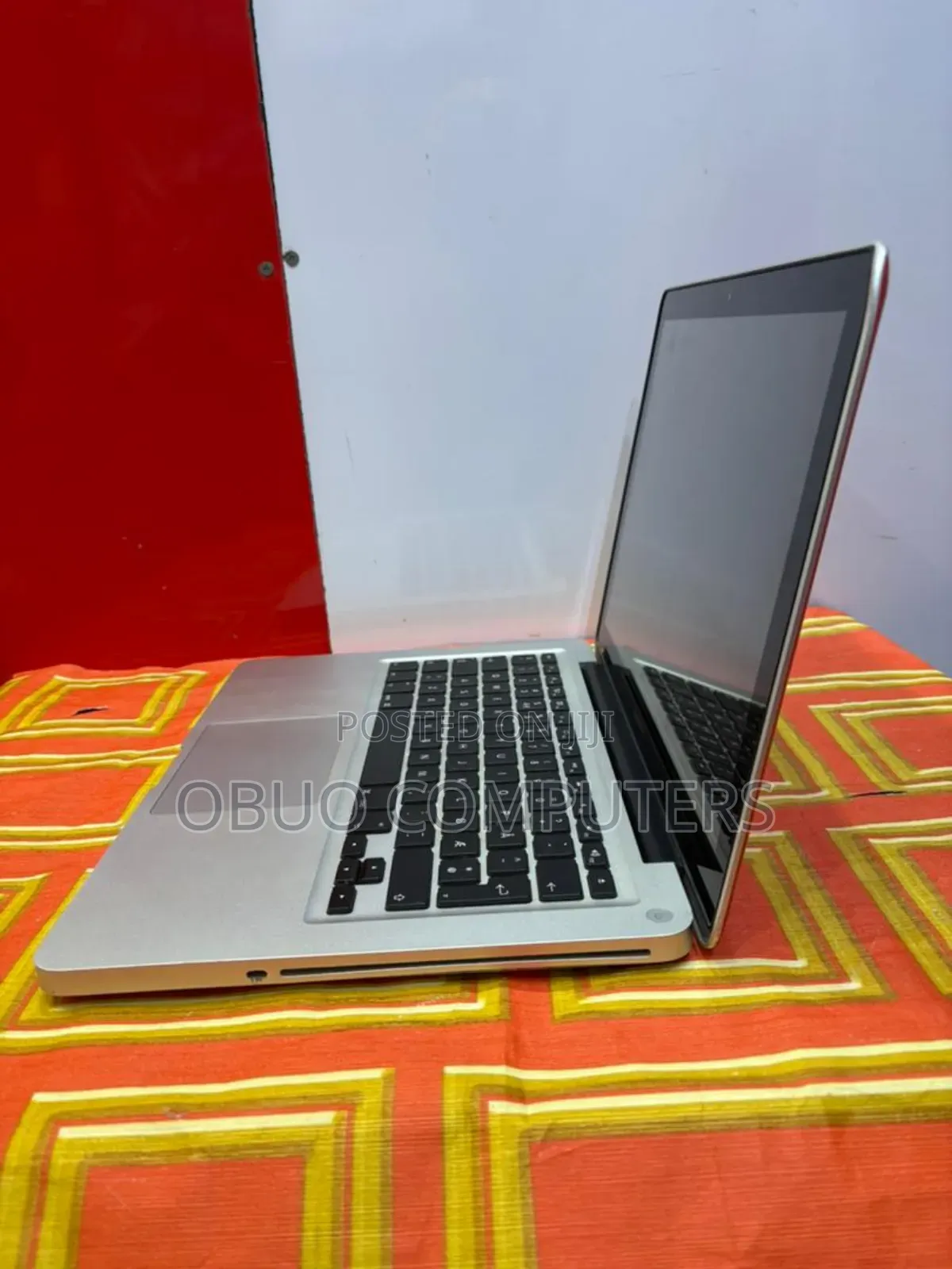Laptop Apple MacBook 2012 8GB Intel Core I7 SSD 128GB