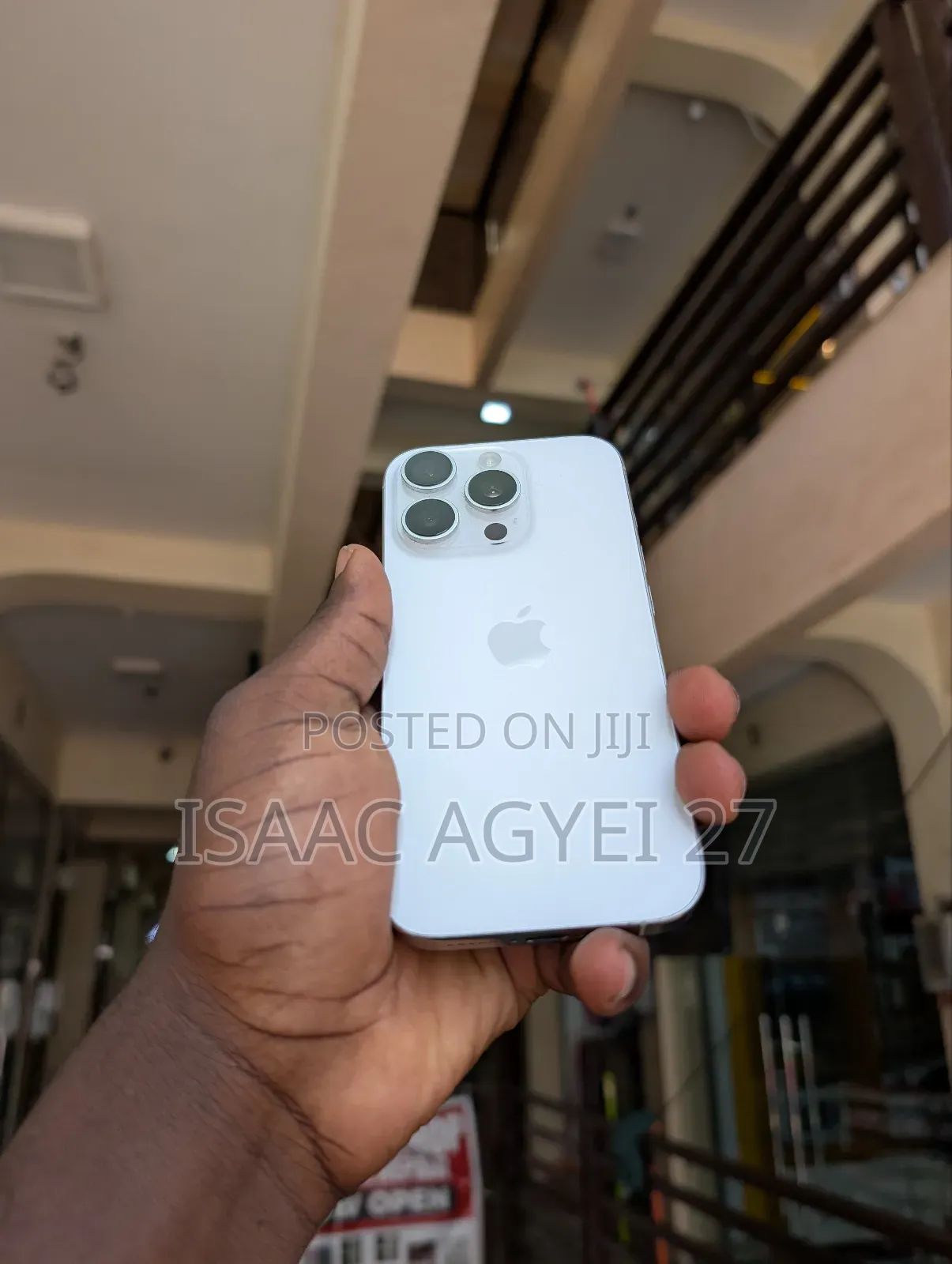 New Apple iPhone 16 Pro 128 GB Black