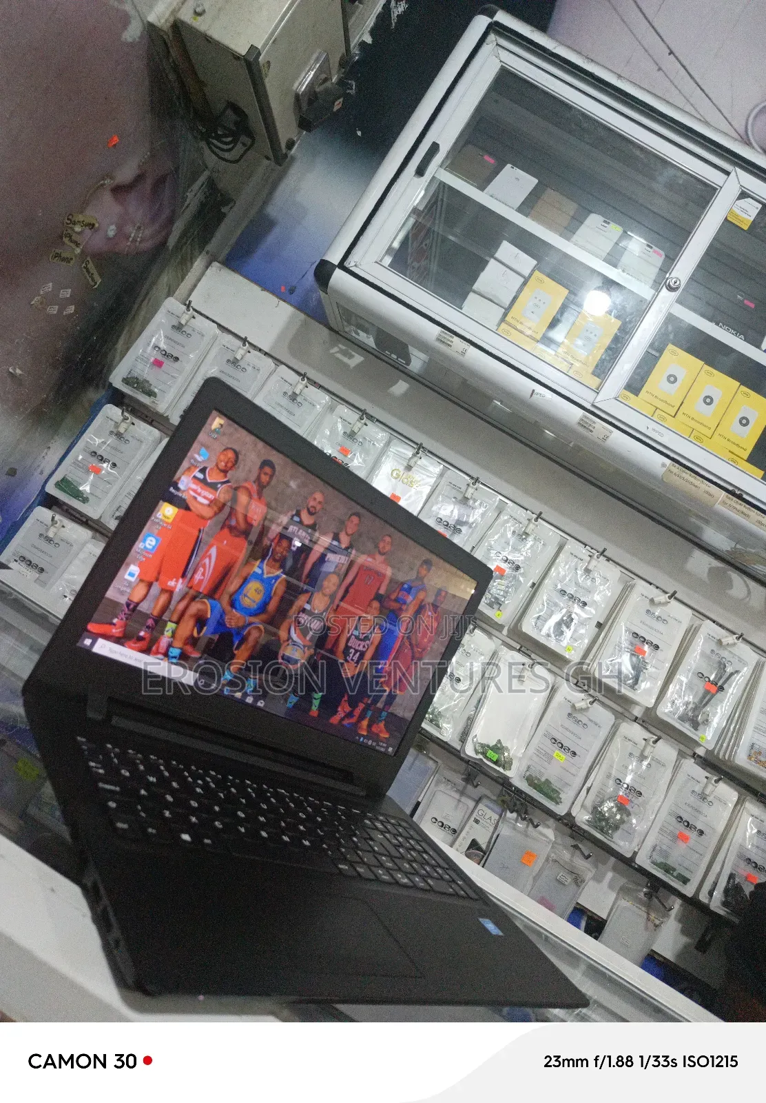 Laptop Lenovo 4GB Intel HDD 1T