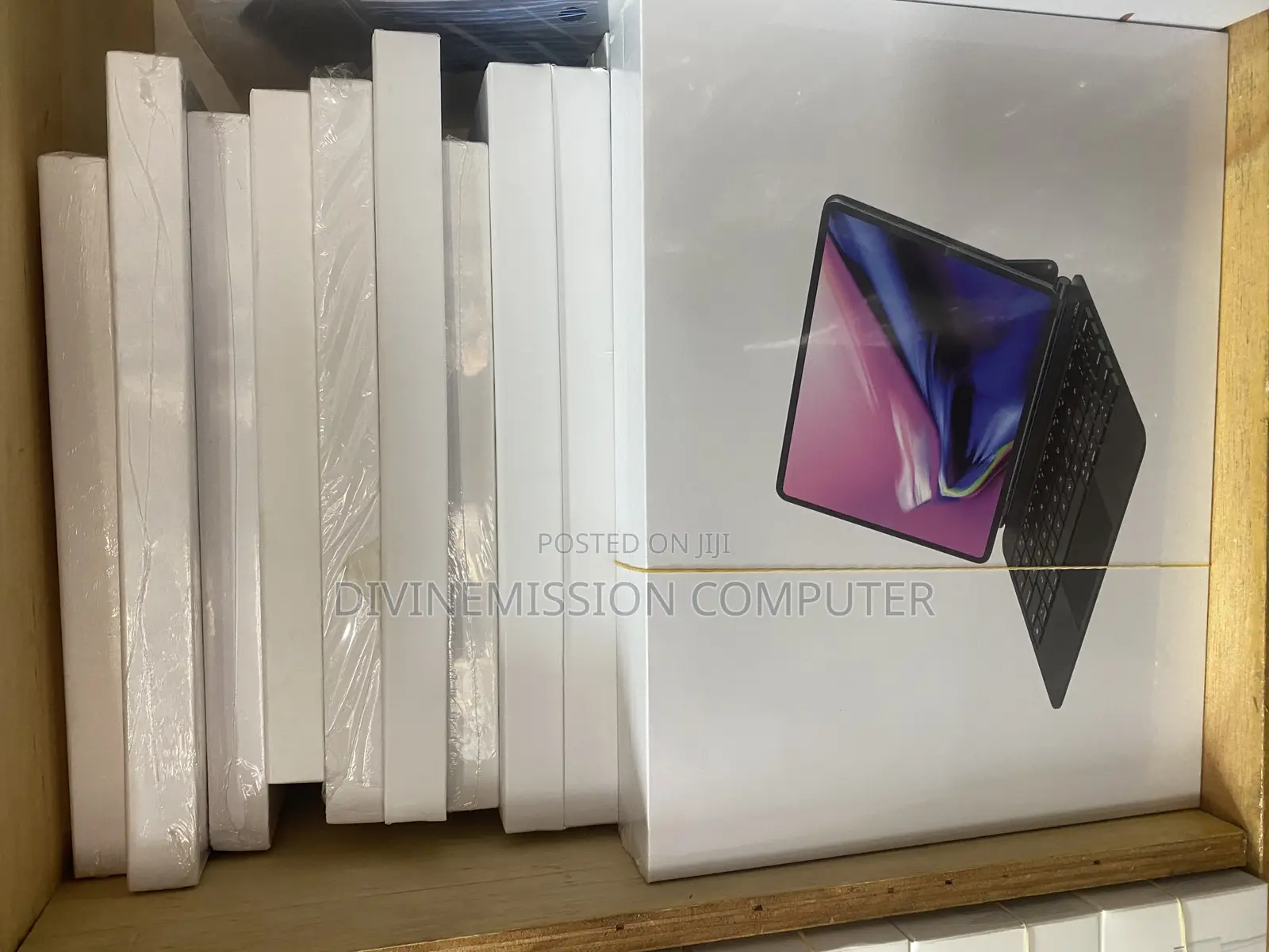 iPad 12.9 Smart Case and Keyboard